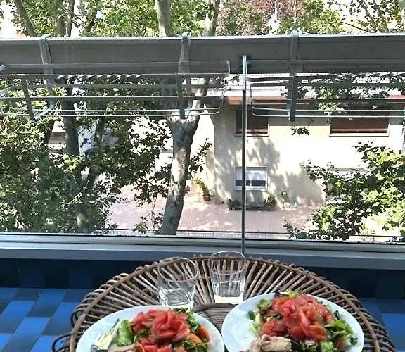 شقة Franca